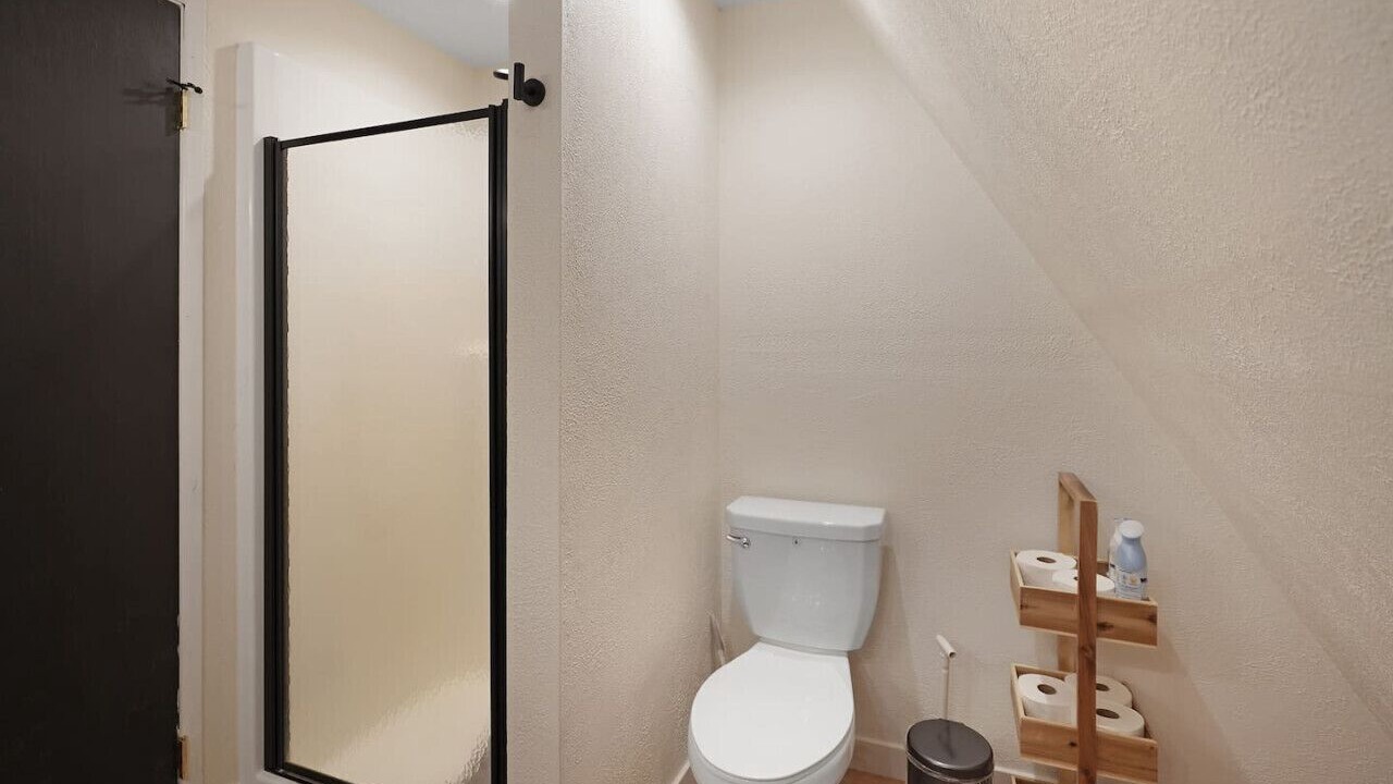 Photo of Bathroom in Leavenworth