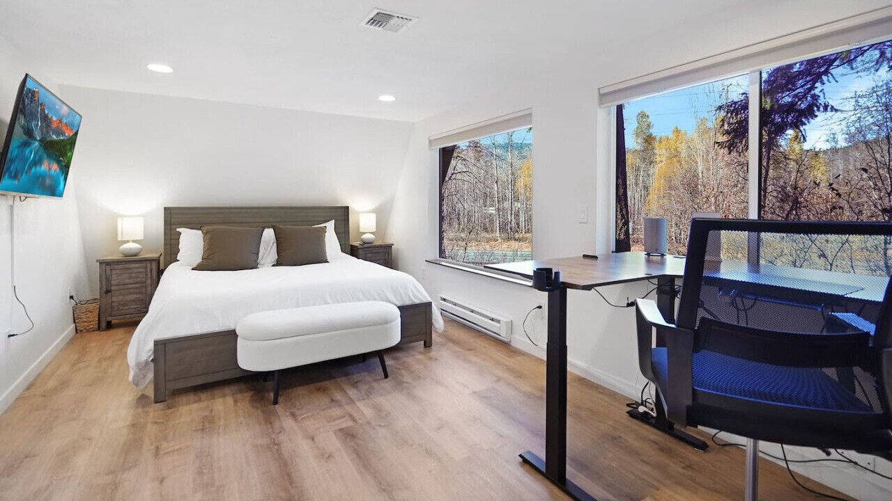 Photo of Bedroom in Leavenworth