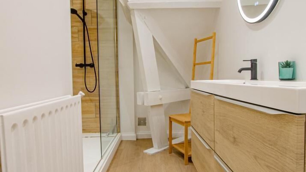 Photo of Bathroom in Mesnil-Saint-Pere