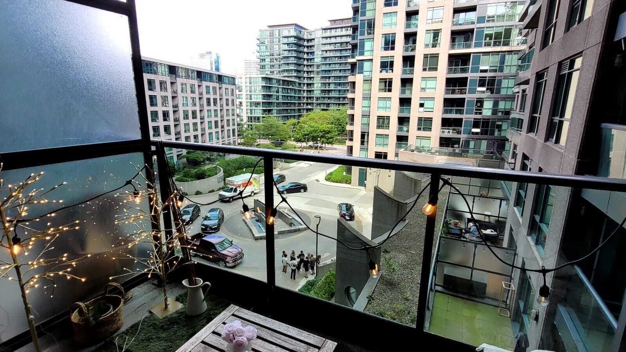 Photo of Patio Balcony in Niagara