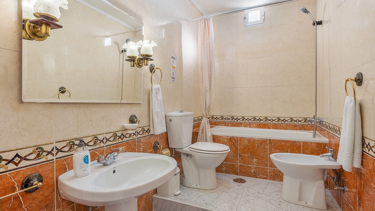 Photo of Bathroom in Guejar Sierra