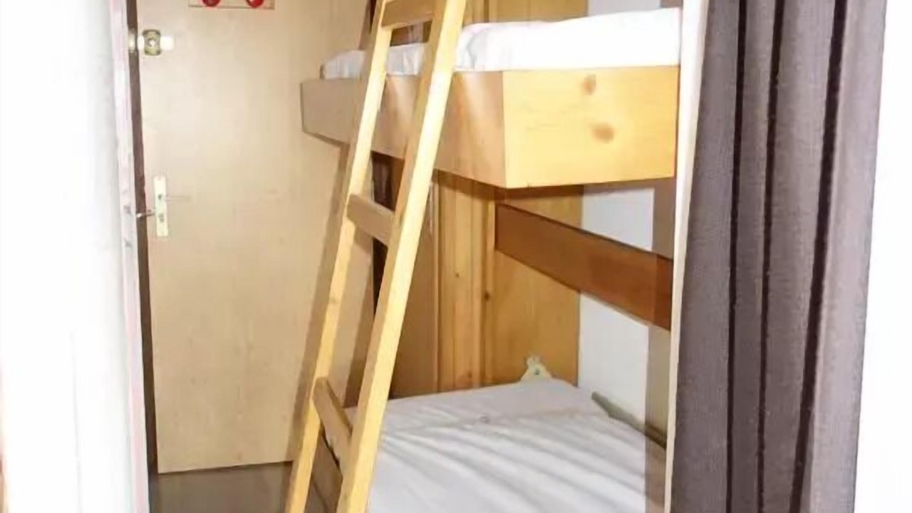 Photo of Bedroom in Eclose-Est