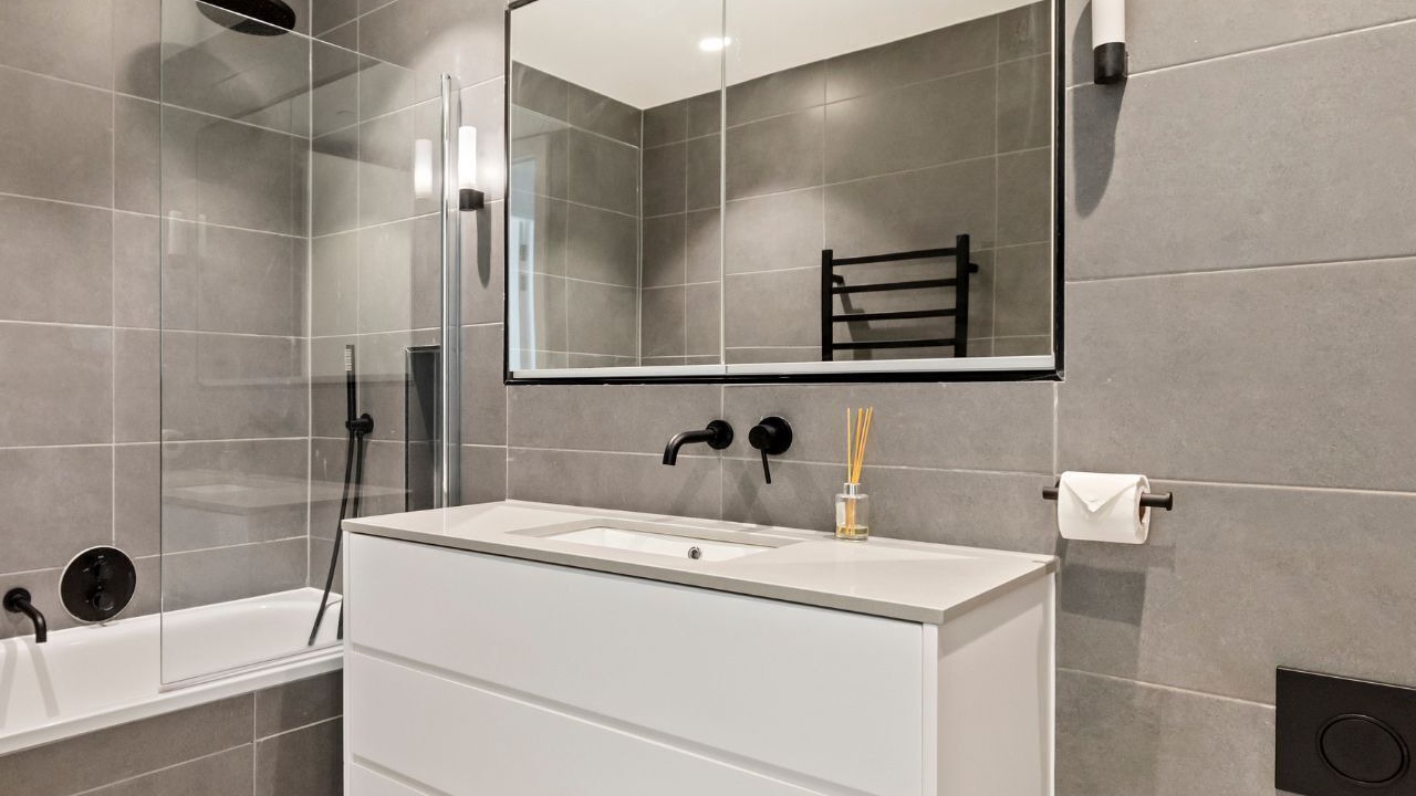 Photo of Bathroom in Dudden Hill