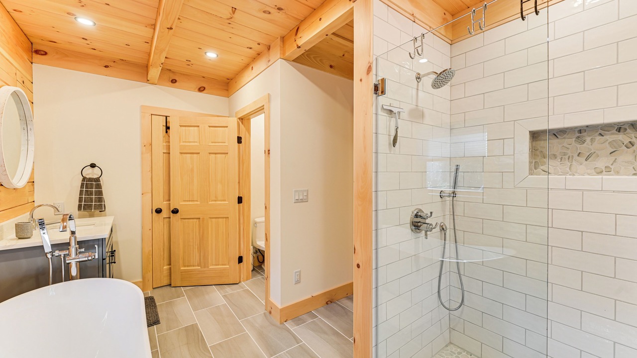 Photo of Bathroom in Chester Shores