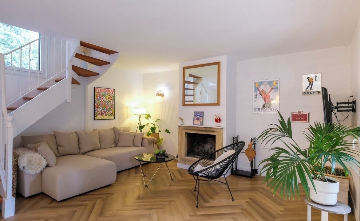 Photo of Livingroom in Saint-Andre-des-Eaux