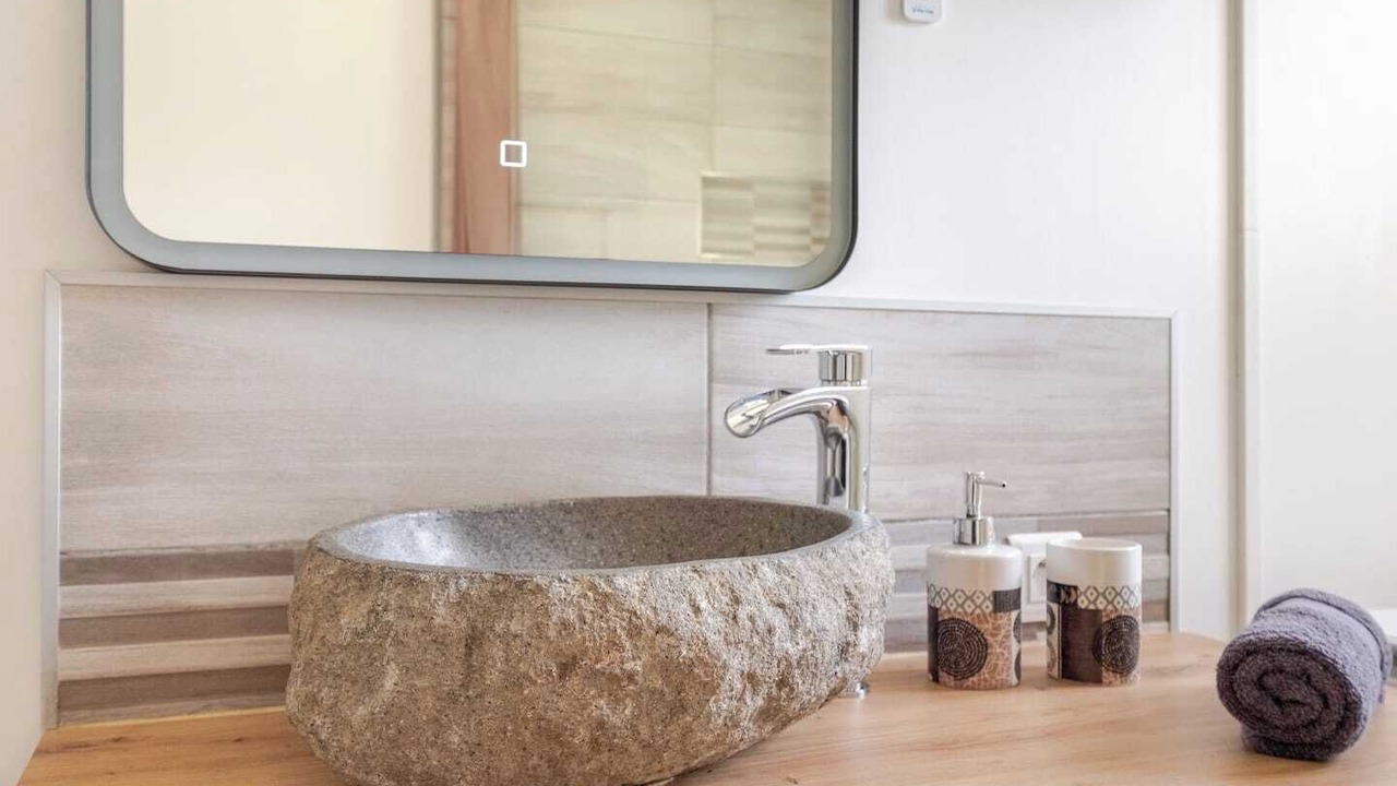 Photo of Bathroom in Chateauneuf-les-Martigues
