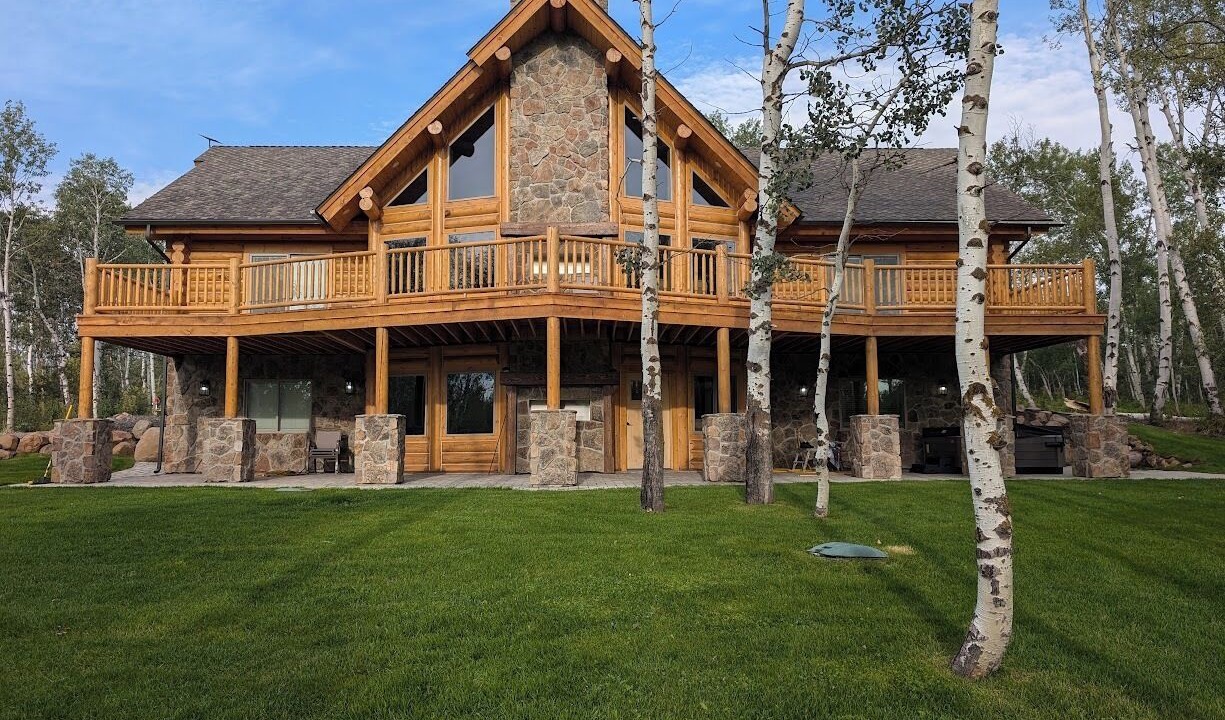 Photo of Outdoor in Ashton