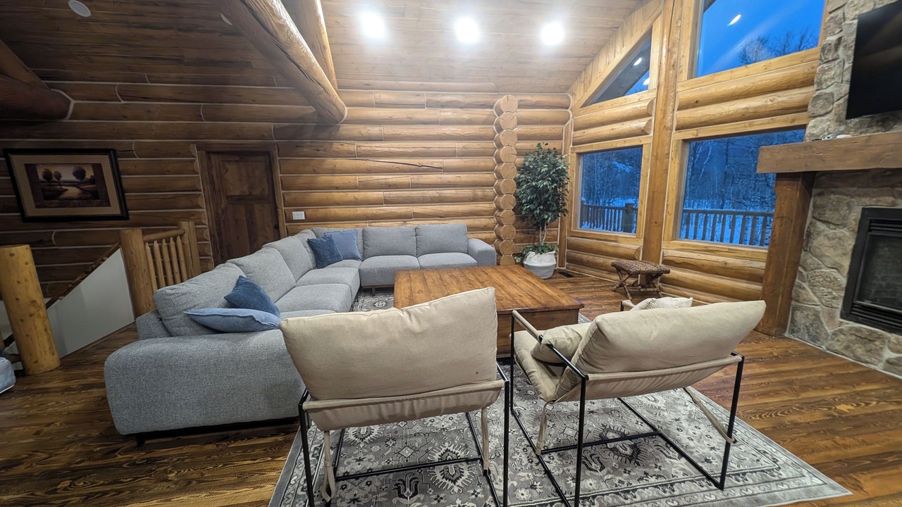 Photo of Livingroom in Ashton