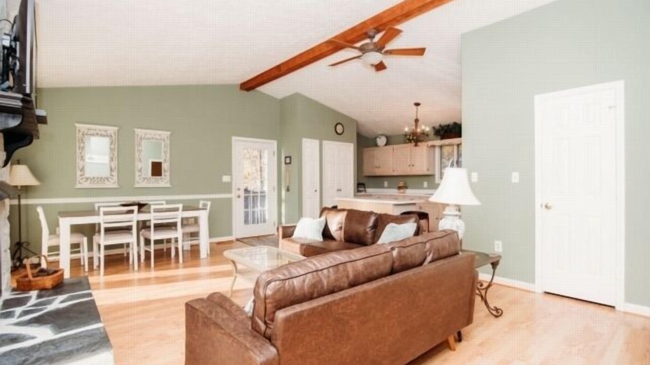 Photo of Livingroom in High Point