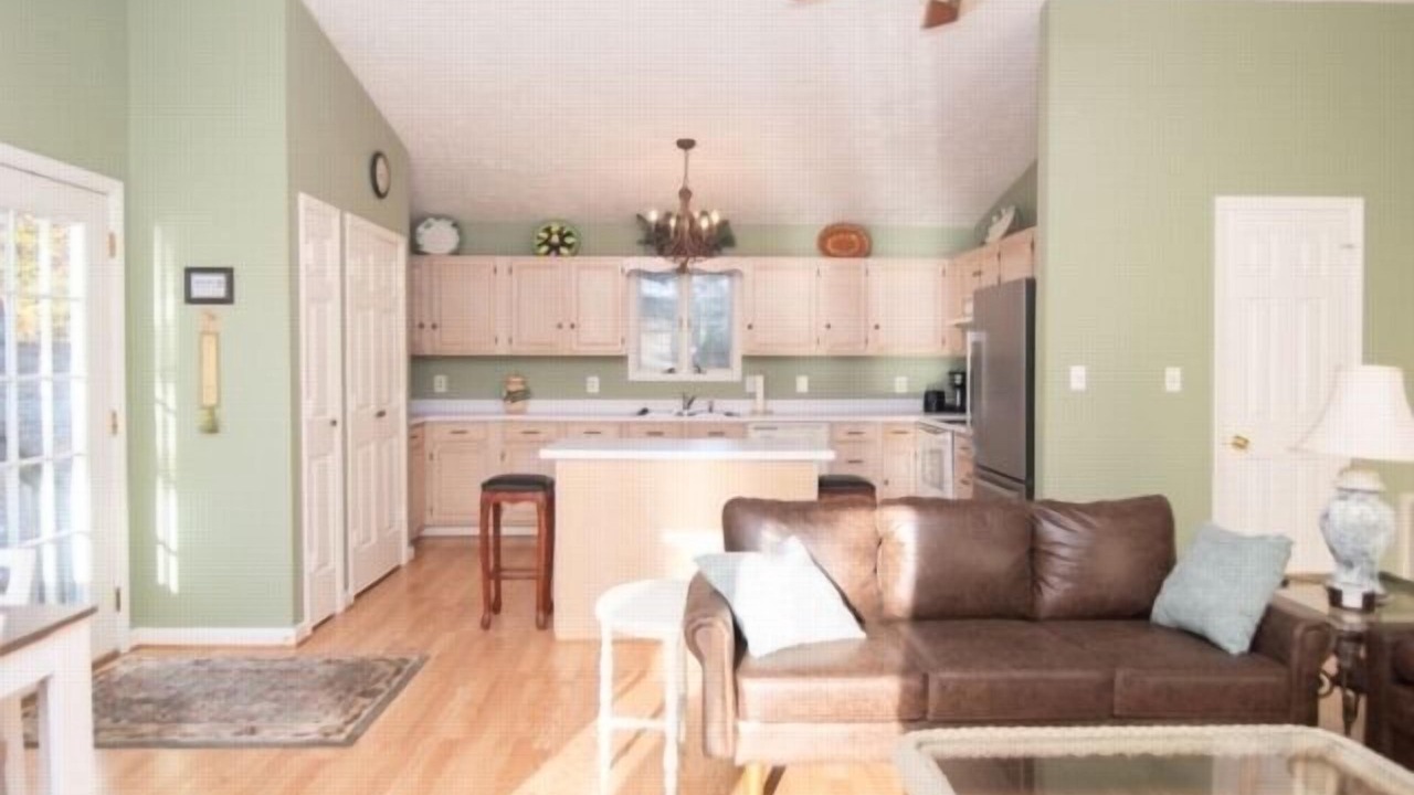 Photo of Livingroom in High Point