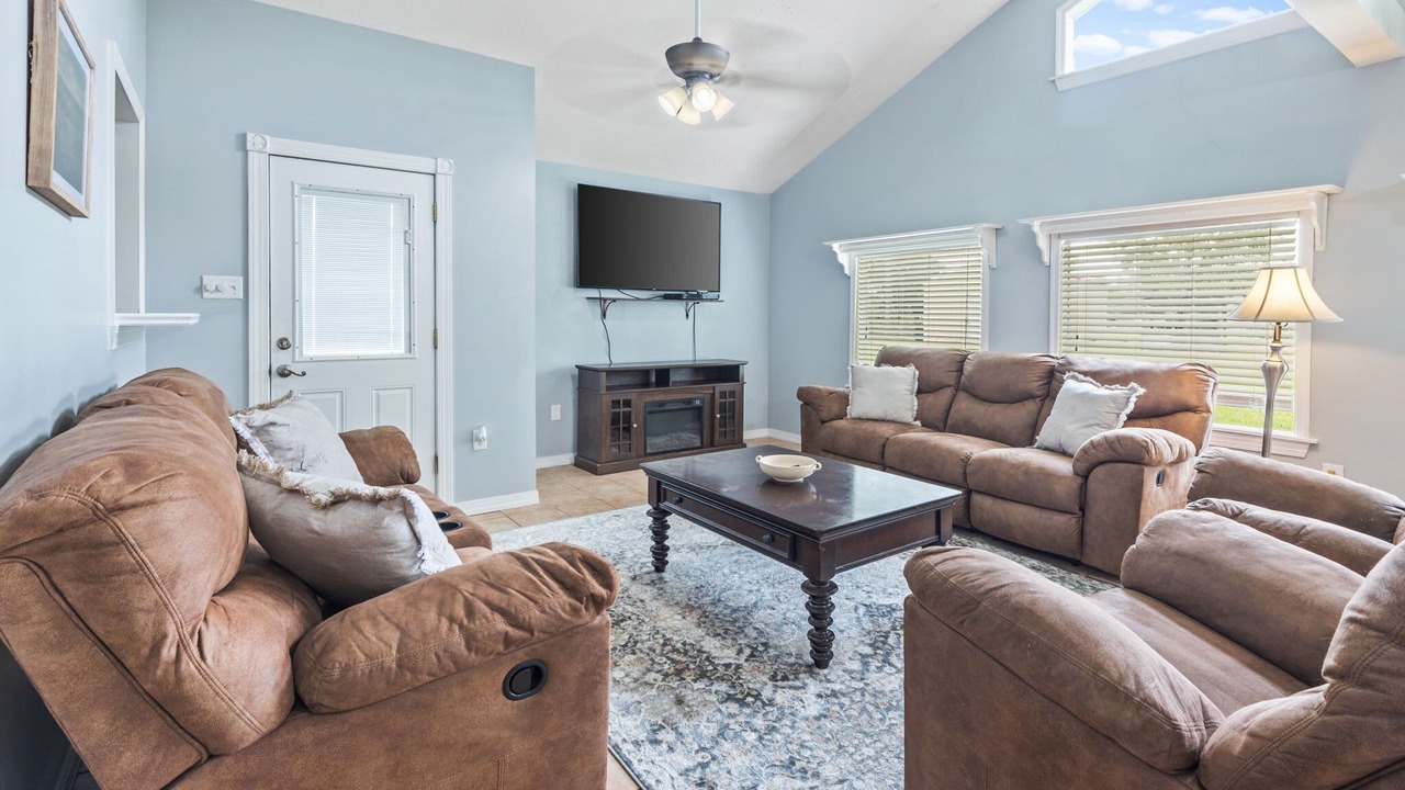 Photo of Livingroom in Carlyss