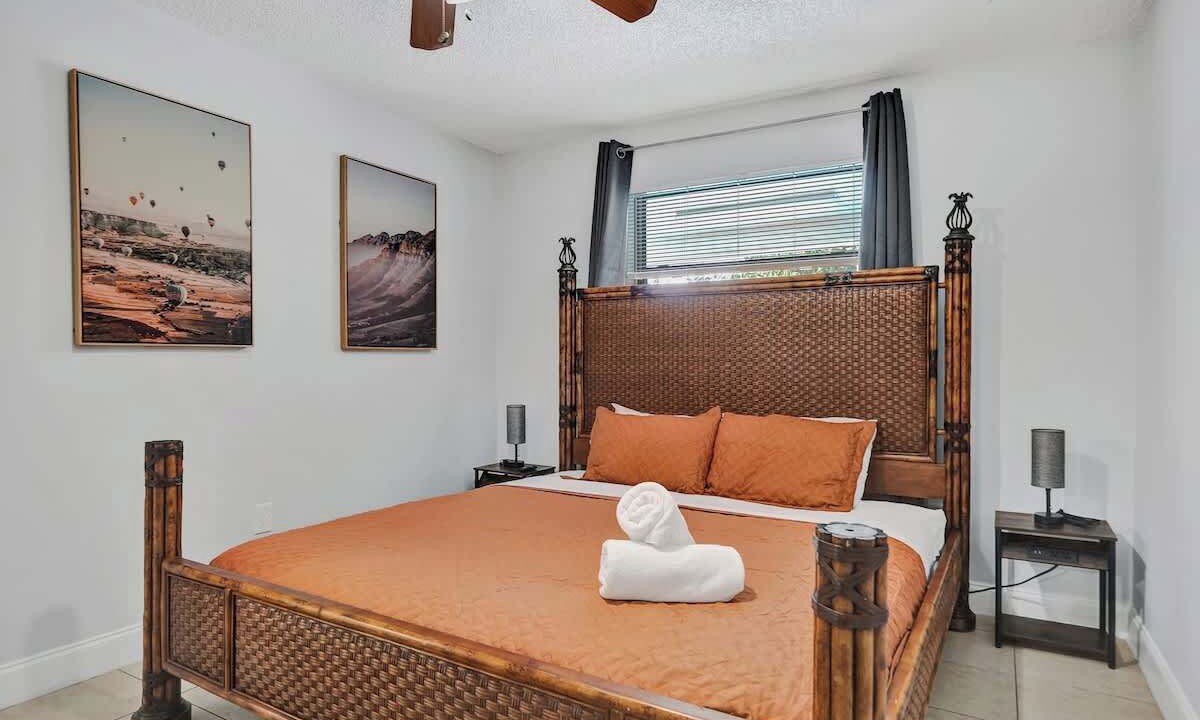 Photo of Bedroom in Driftwood