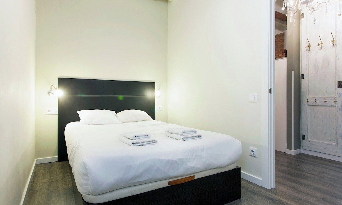 Photo of Bedroom in El Poble-sec