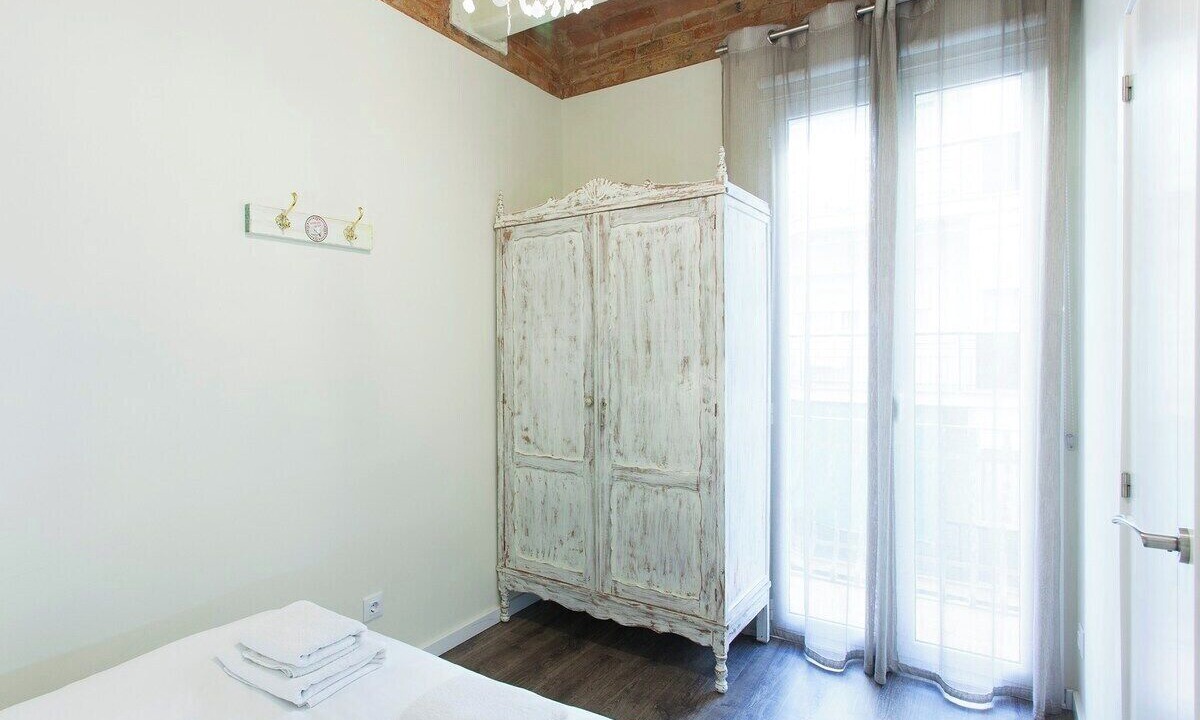 Photo of Bedroom in El Poble-sec