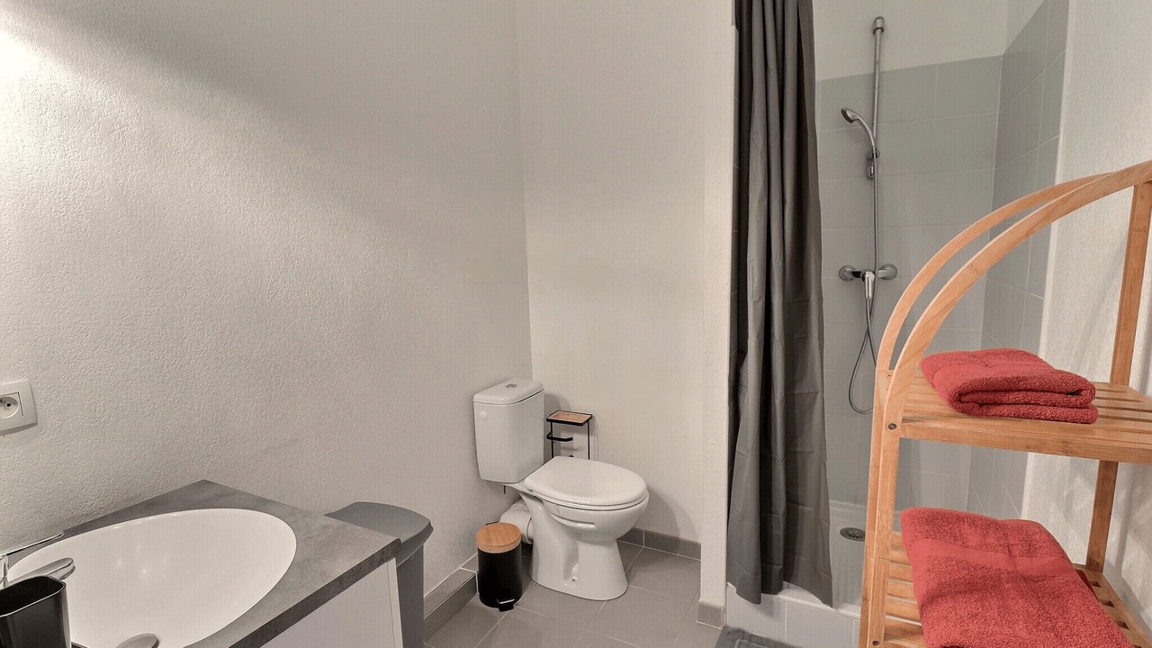 Photo of Bathroom in La Joliette