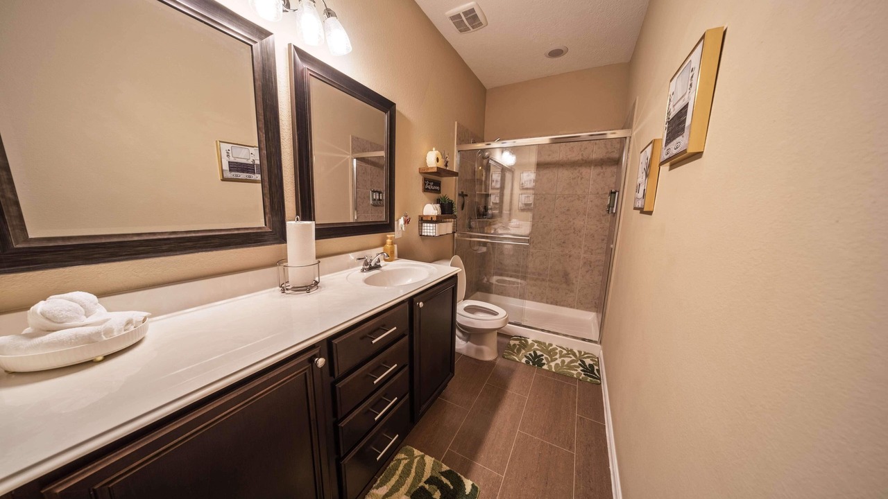 Photo of Bathroom in Barker