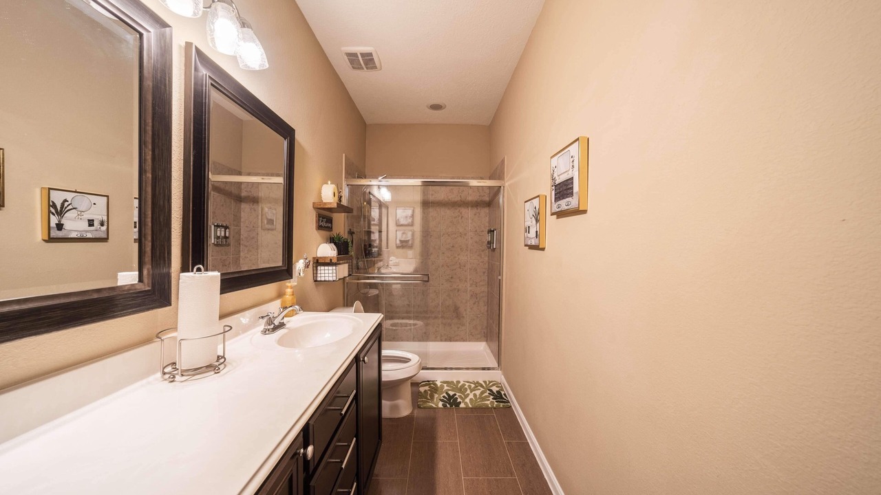 Photo of Bathroom in Barker