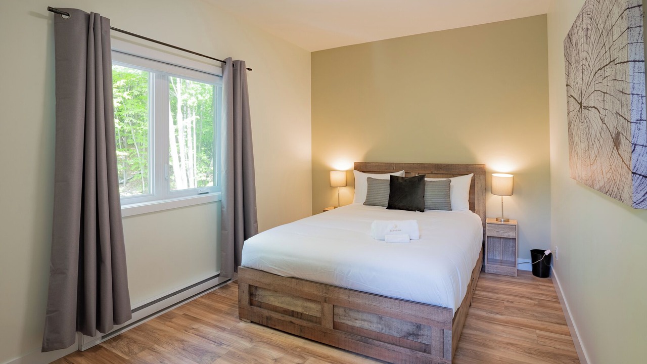 Photo of Bedroom in Argenteuil Regional County Municipality