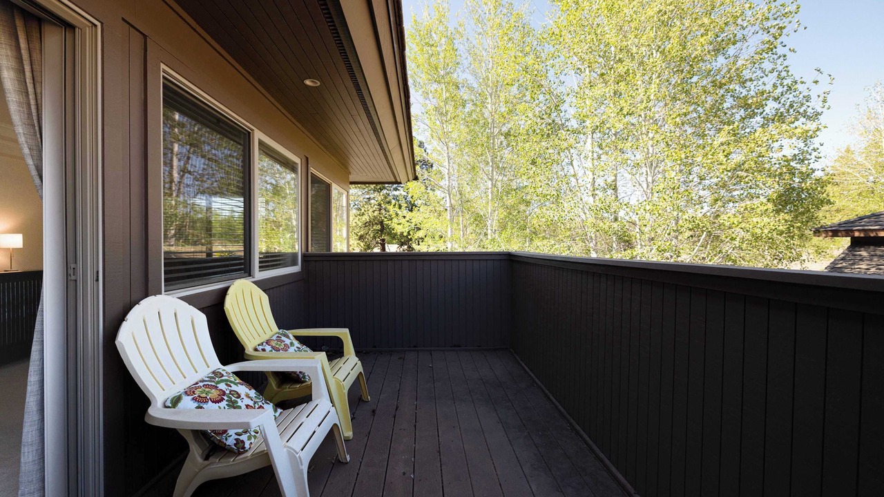 Photo of Patio Balcony in Broken Top