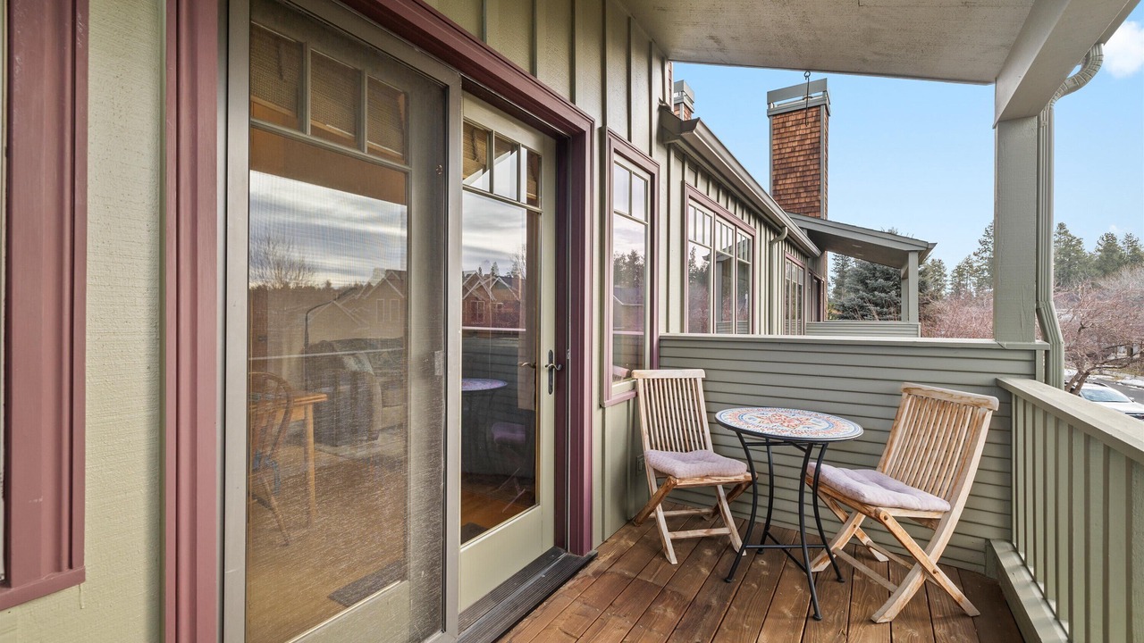 Photo of Others in Sisters