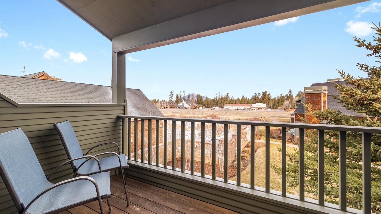 Photo of Patio Balcony in Sisters