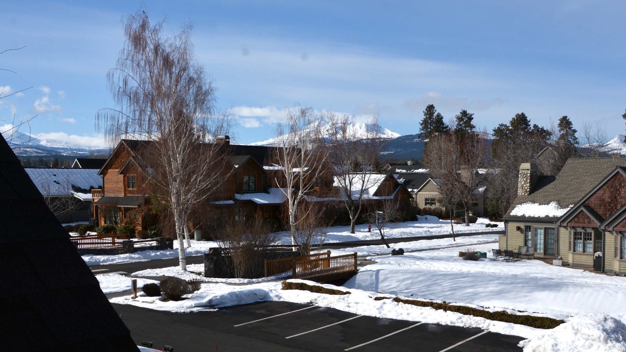 Photo of Others in Sisters