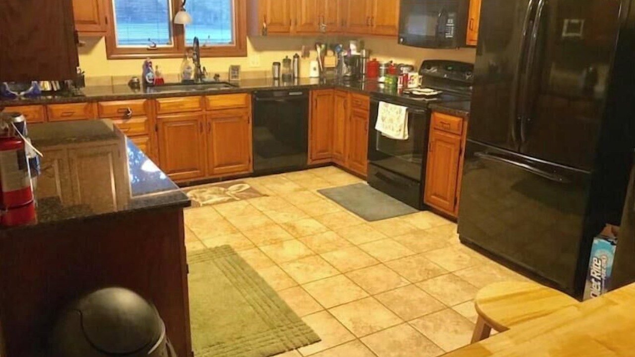 Photo of Kitchen in Saline County