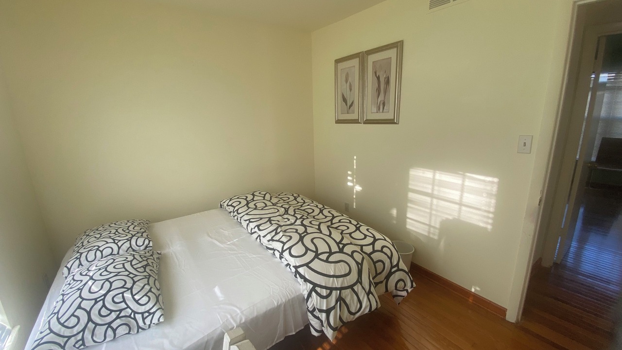 Photo of Bedroom in Middle River