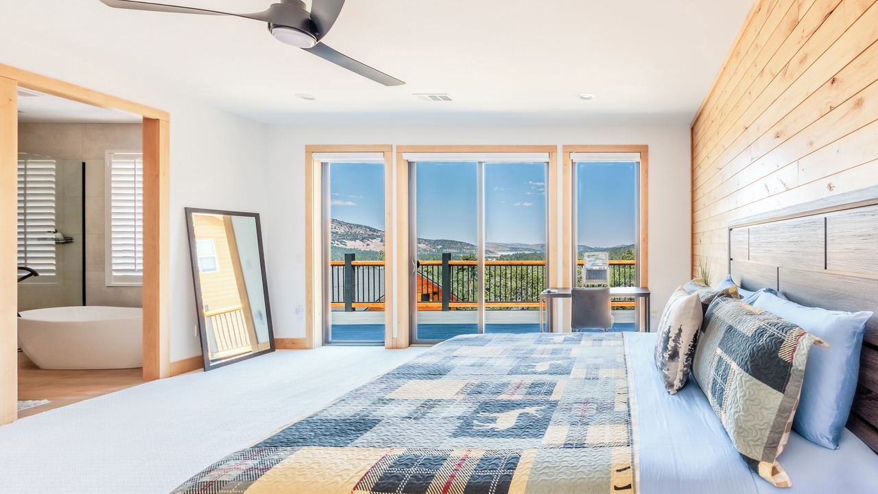 Photo of Bedroom in Eagle Mountain Estates