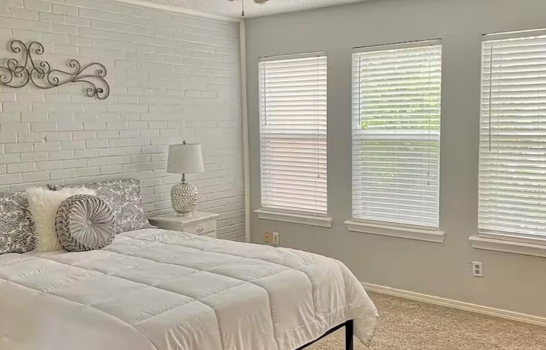 Photo of Bedroom in West Arlington