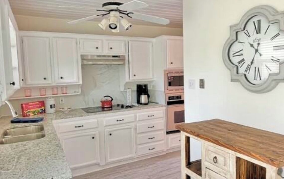 Photo of Kitchen in West Arlington
