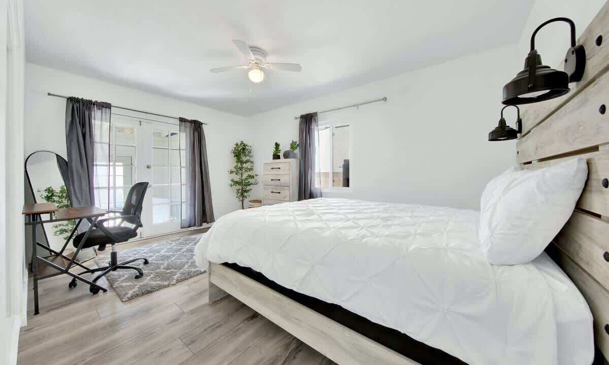 Photo of Bedroom in Del Rey