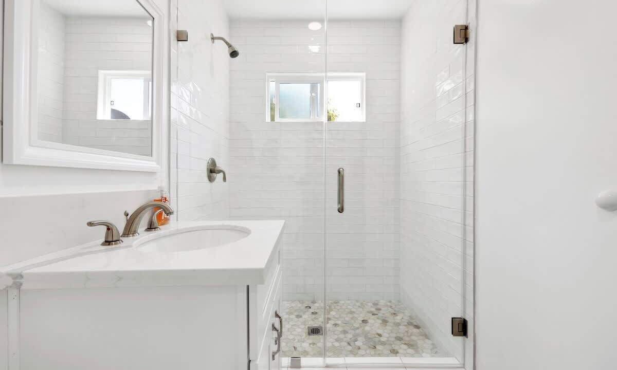 Photo of Bathroom in Del Rey