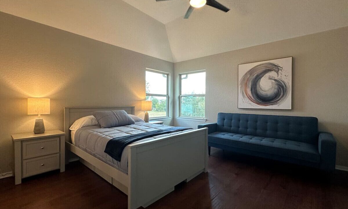 Photo of Bedroom in Tomball