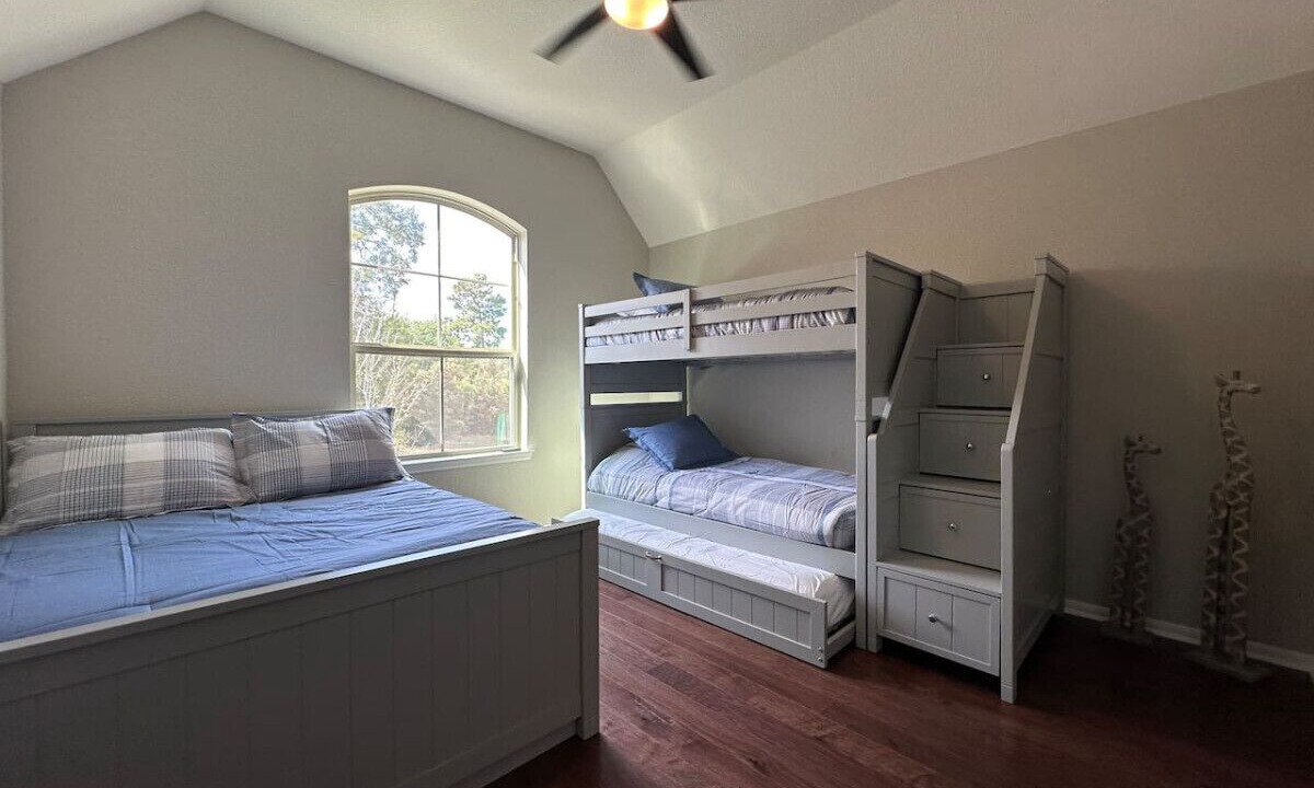 Photo of Bedroom in Tomball