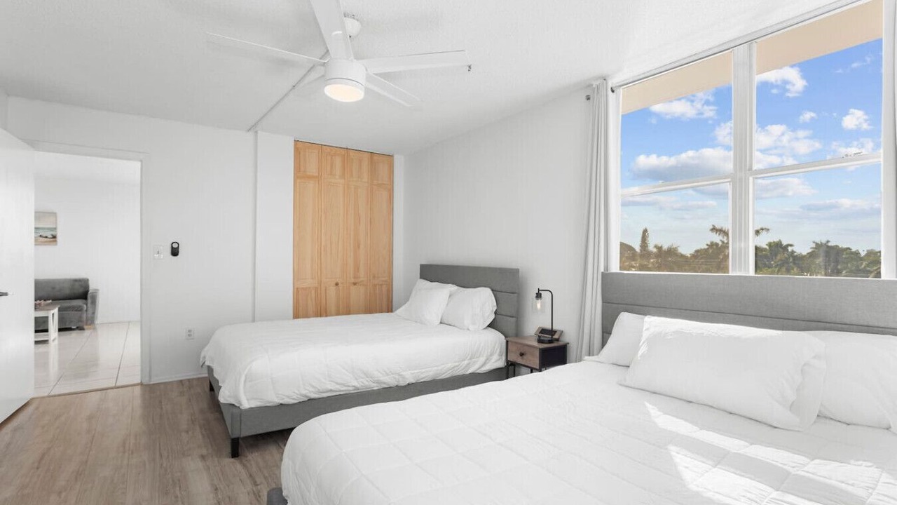 Photo of Bedroom in Bay Harbor Islands