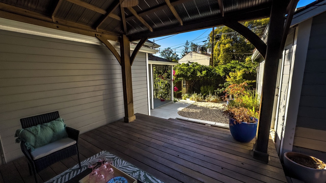 Photo of Patio Balcony in Auburn