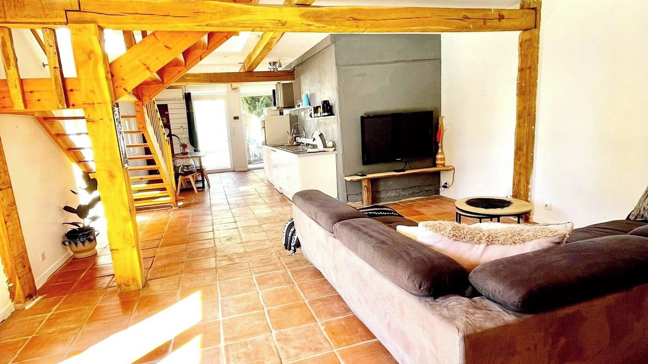 Photo of Livingroom in Lisle-sur-Tarn