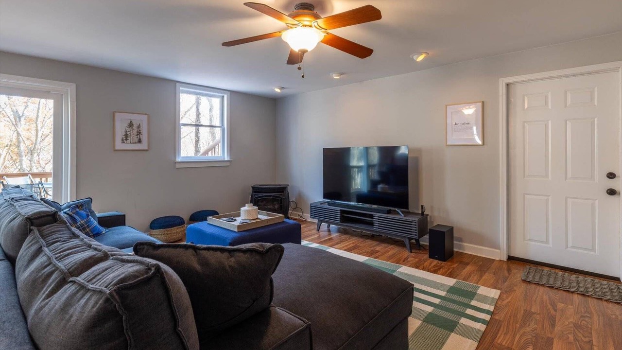 Photo of Livingroom in Waleska