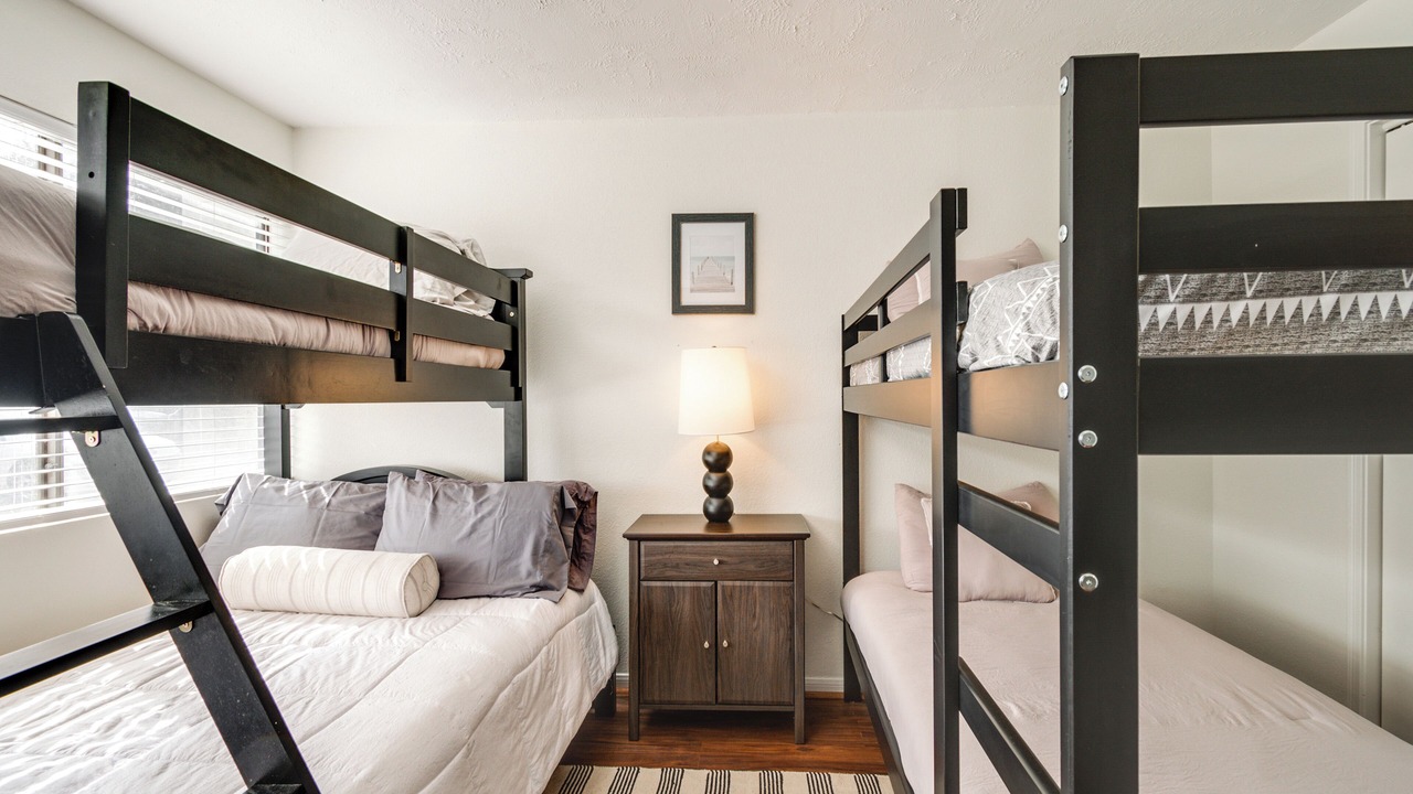 Photo of Bedroom in Walden on Lake Conroe