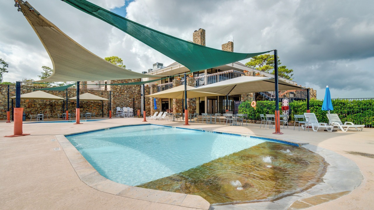 Photo of Outdoor in Walden on Lake Conroe