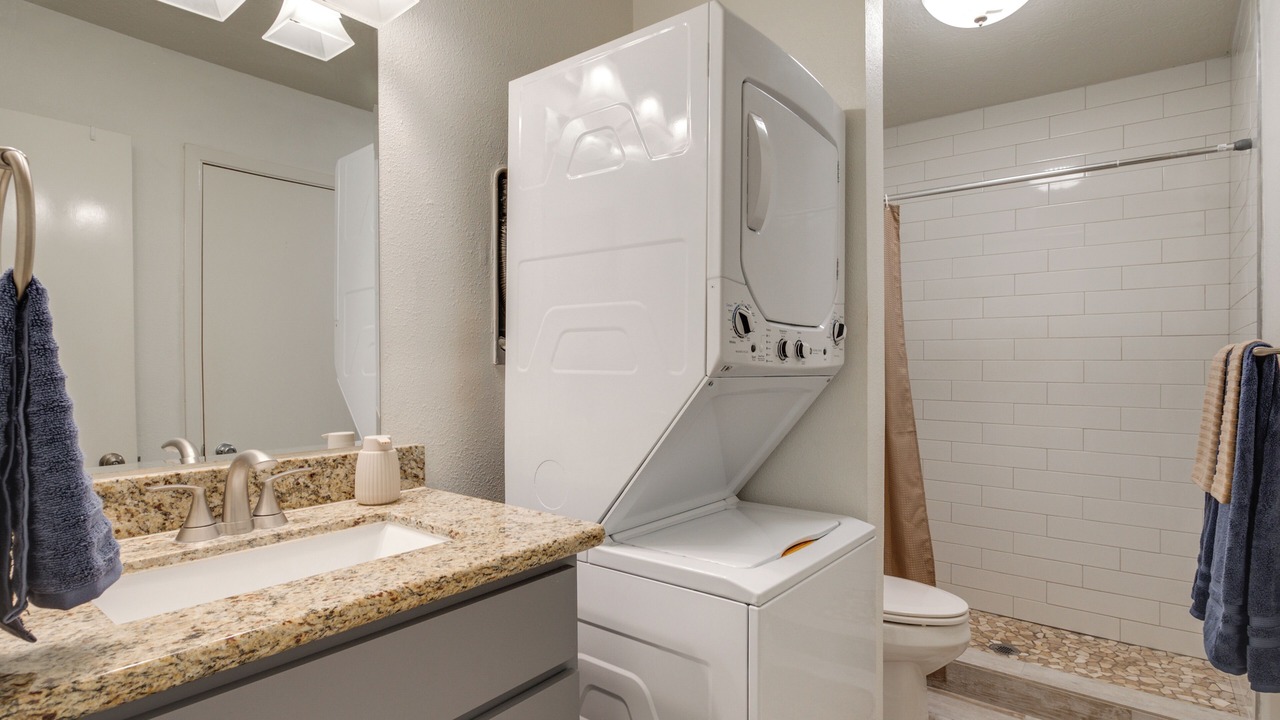 Photo of Bathroom in Walden on Lake Conroe