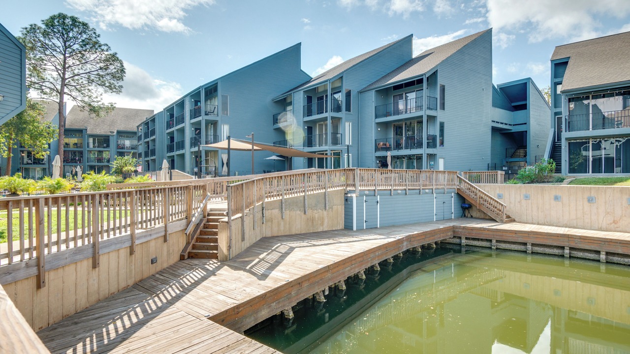 Photo of Outdoor in Walden on Lake Conroe