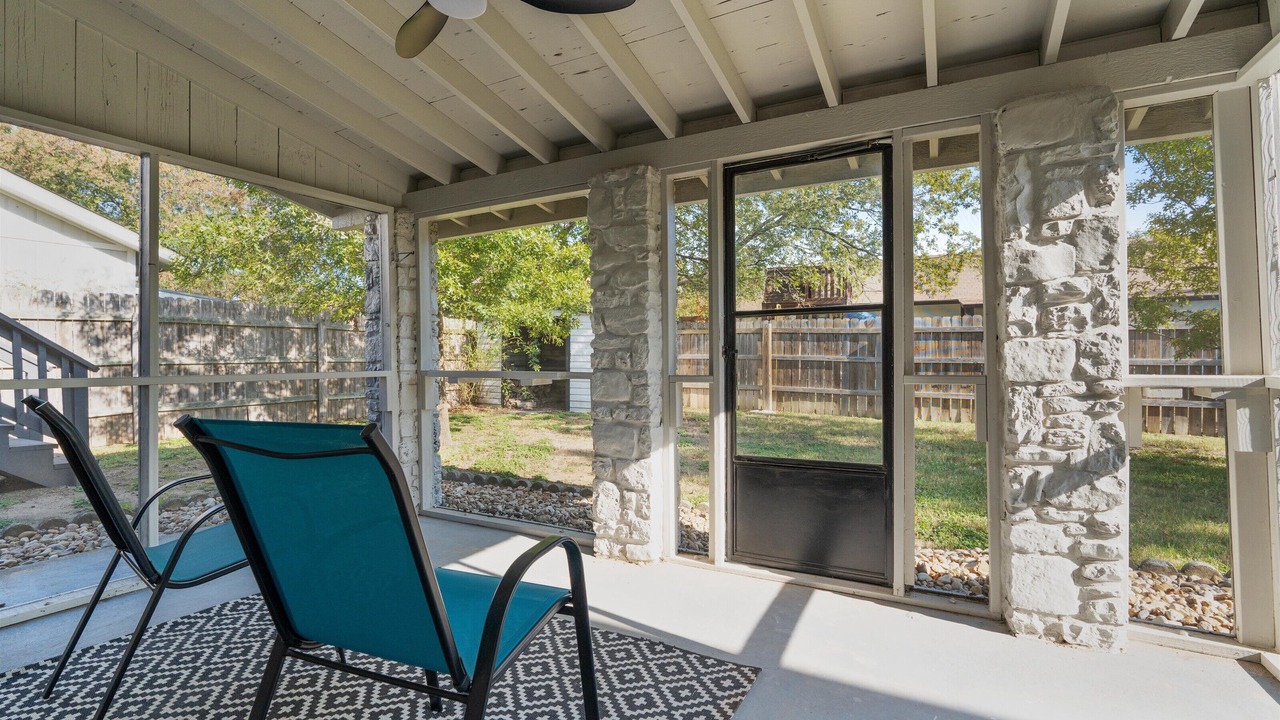 Photo of Patio Balcony in McNeil
