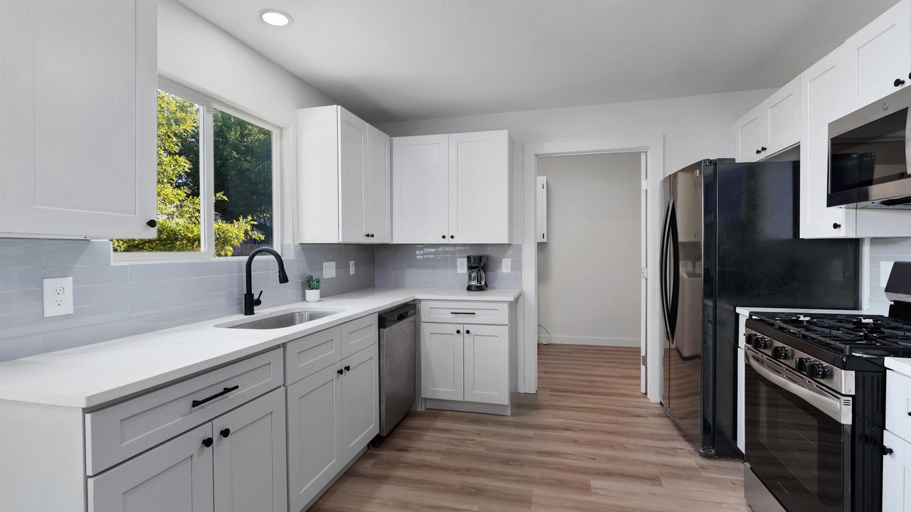 Photo of Kitchen in McNeil