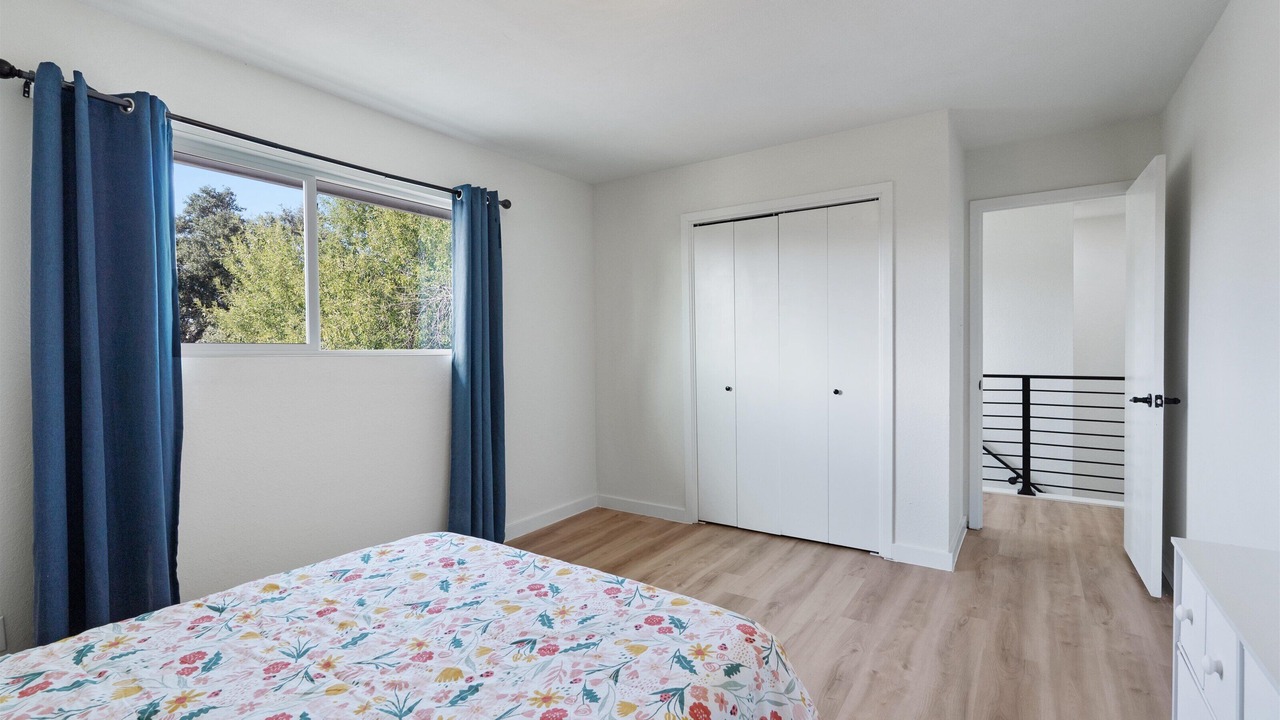 Photo of Bedroom in McNeil