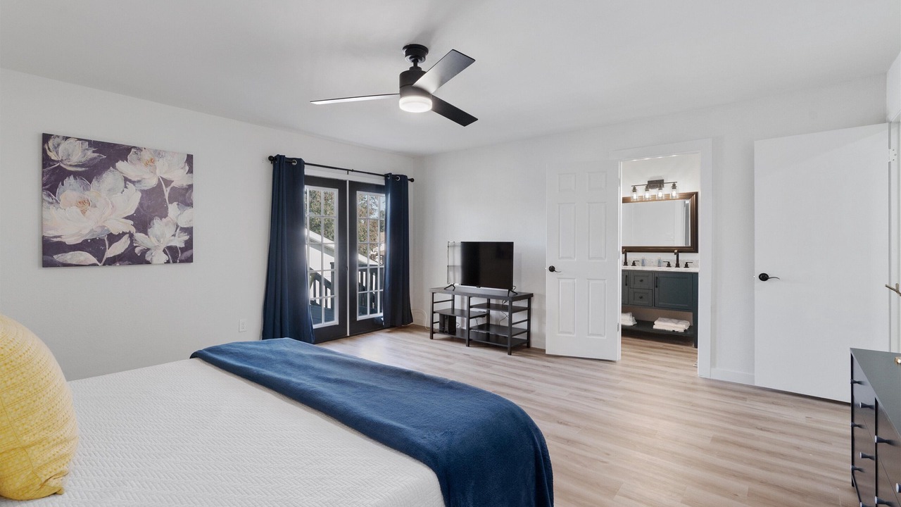 Photo of Bedroom in McNeil