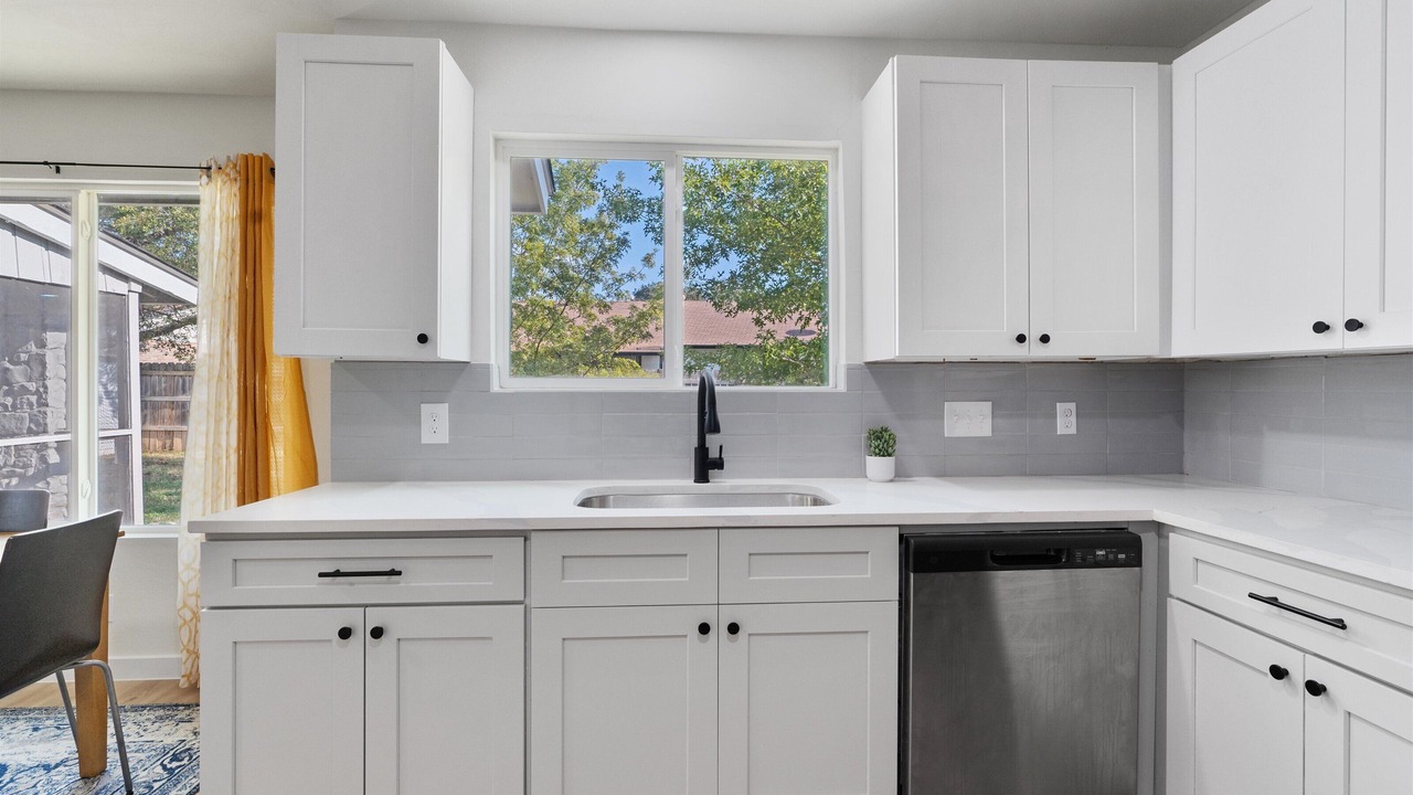 Photo of Kitchen in McNeil
