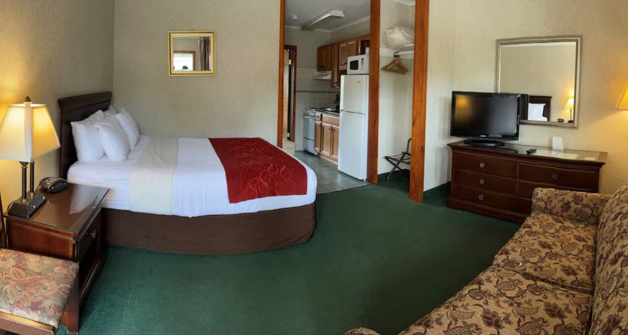 Photo of Bedroom in Lake George