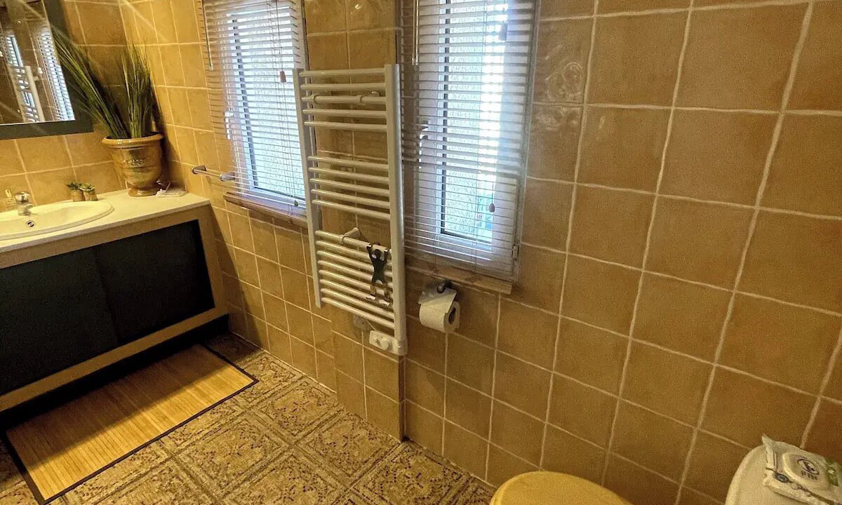 Photo of Bathroom in Valergues